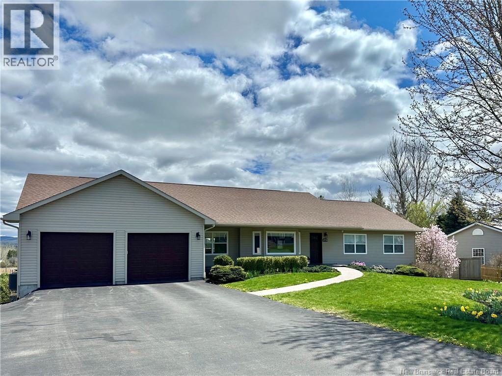 57 Leo Avenue, Sussex, New Brunswick  E4E 1Z9 - Photo 3 - NB132330