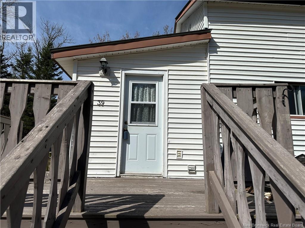 39 Diamond Drive, Minto, New Brunswick  E4B 2Y6 - Photo 3 - NB136901