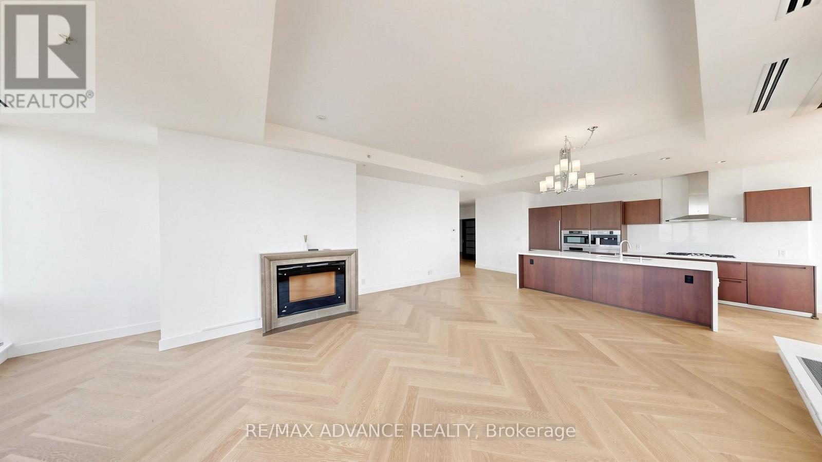 5901 - 180 University Avenue, Toronto, Ontario  M5H 0A2 - Photo 10 - C13122918