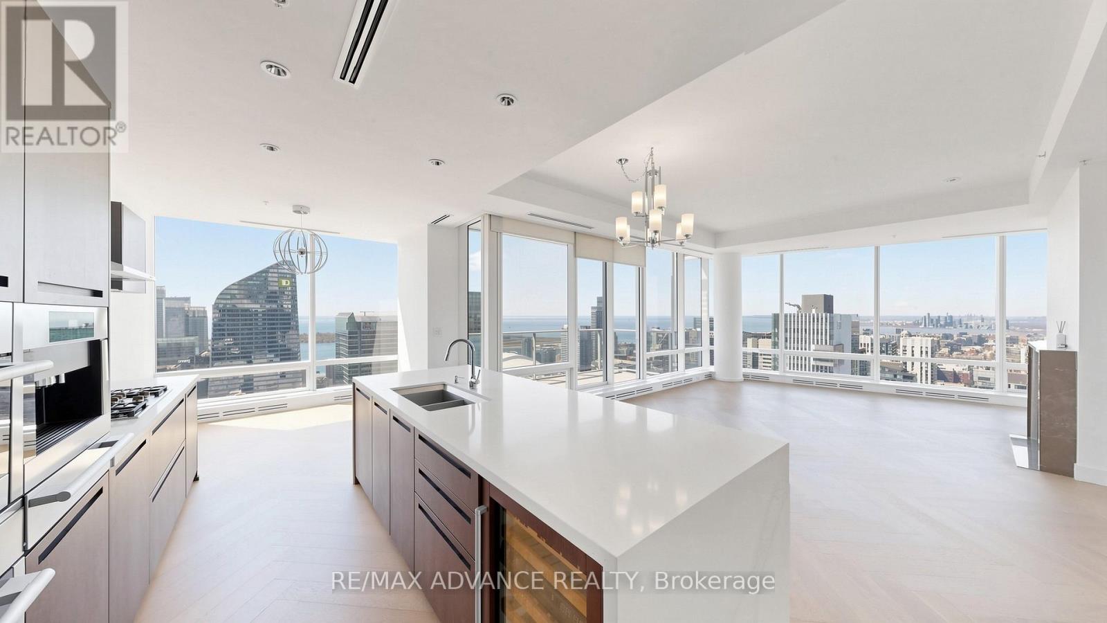 5901 - 180 University Avenue, Toronto, Ontario  M5H 0A2 - Photo 13 - C13122918