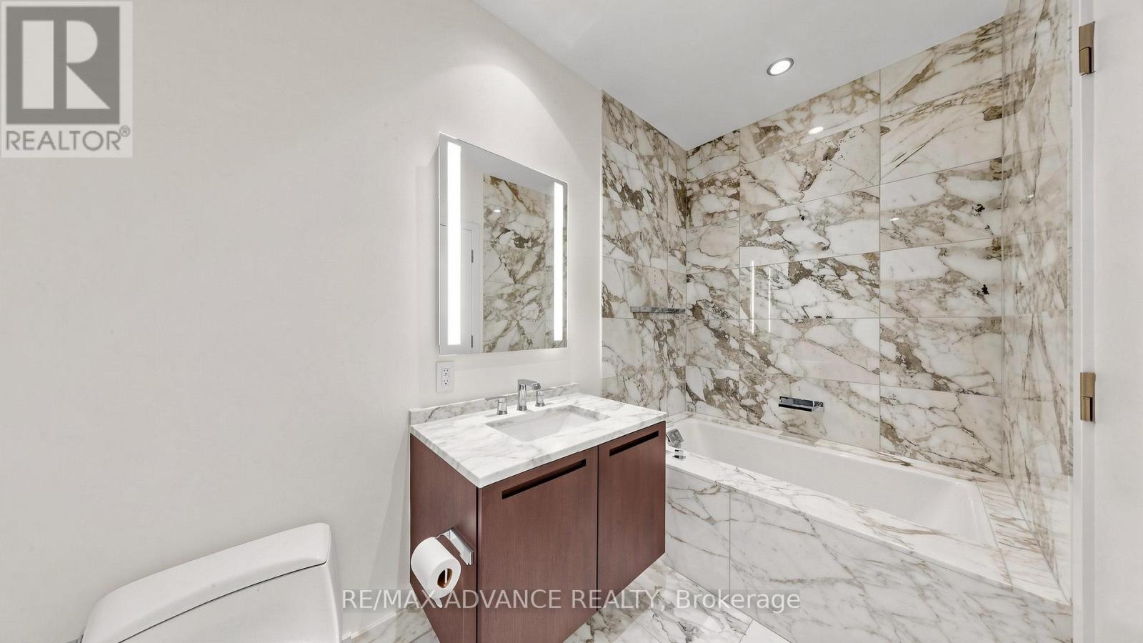 5901 - 180 University Avenue, Toronto, Ontario  M5H 0A2 - Photo 27 - C13122918