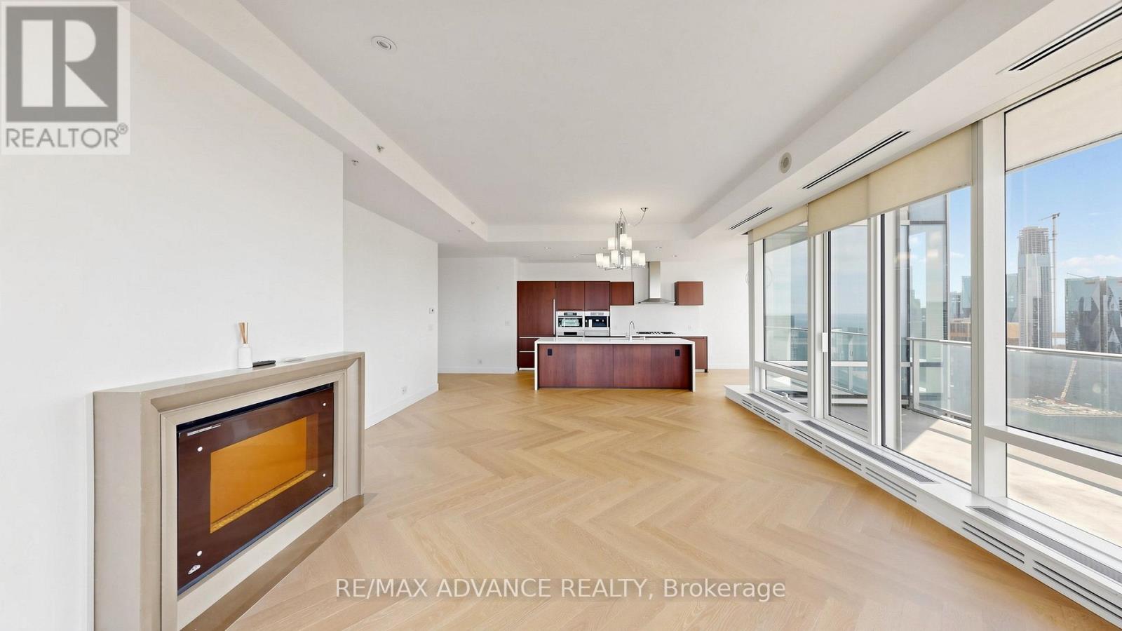 5901 - 180 University Avenue, Toronto, Ontario  M5H 0A2 - Photo 9 - C13122918