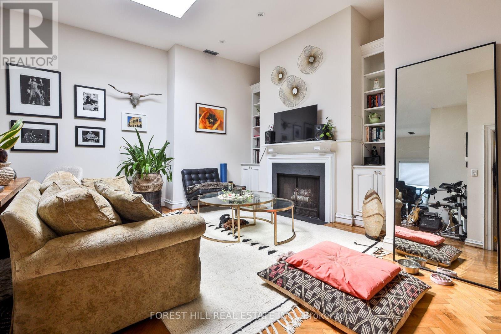 Ph 11 - 40 Hazelton Avenue, Toronto, Ontario  M5R 2E2 - Photo 3 - C13122956