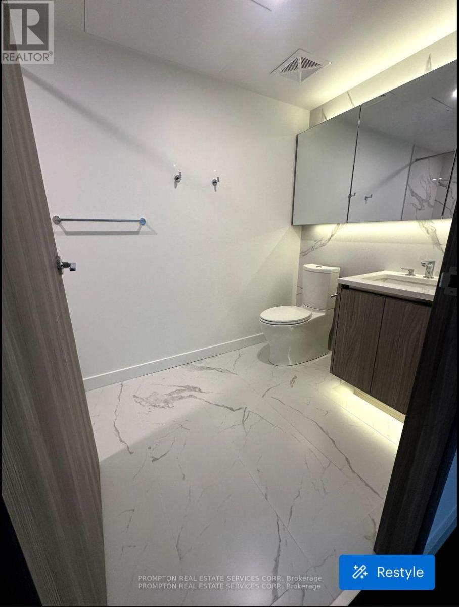 3207 - 1 Concord Cityplace Way, Toronto, Ontario M5V 0X3 - Photo 5 - C13123160