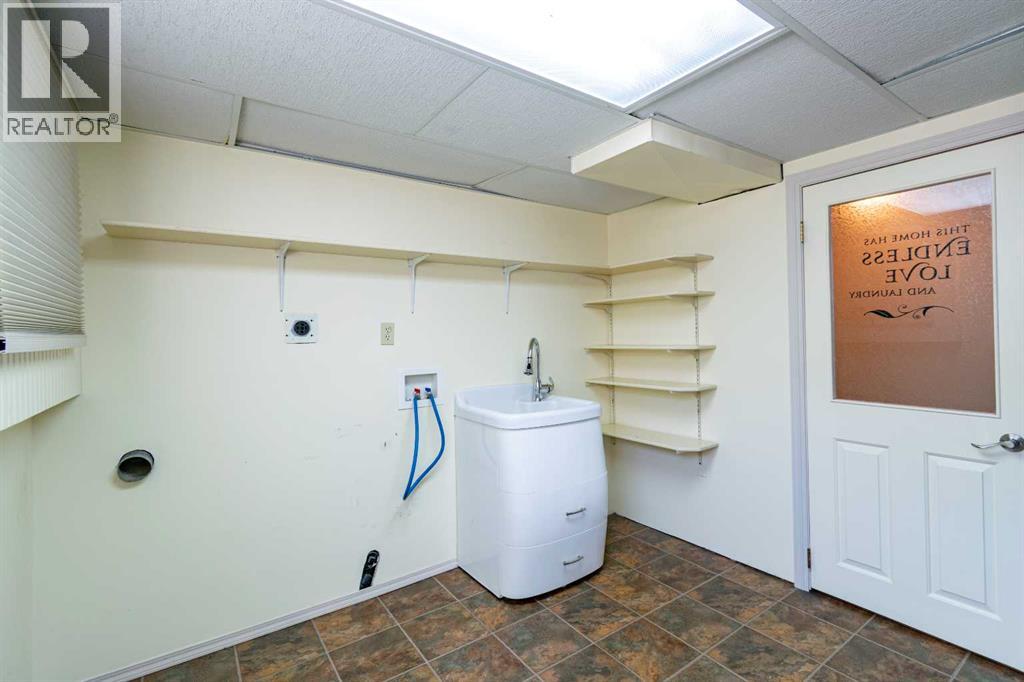 6207 39 Avenueclose, Stettler, Alberta  T4K 1G1 - Photo 32 - A2310884
