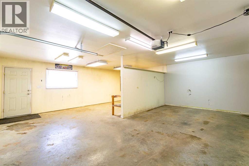6207 39 Avenueclose, Stettler, Alberta  T4K 1G1 - Photo 47 - A2310884