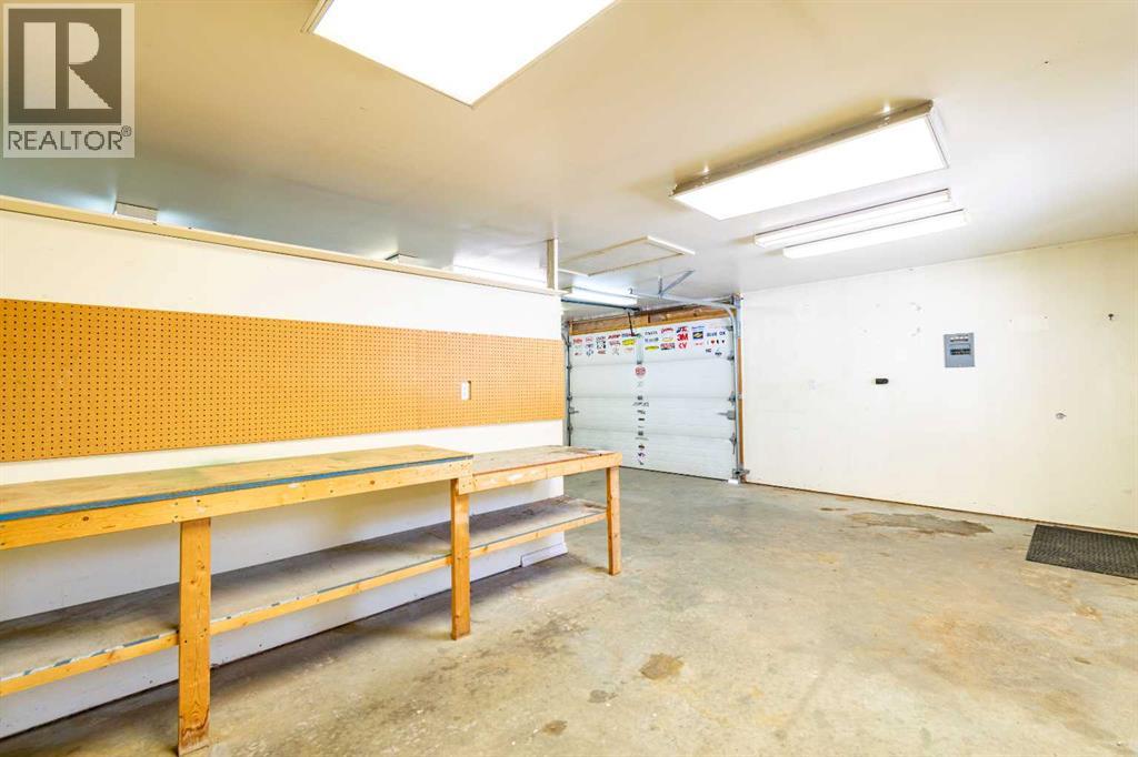 6207 39 Avenueclose, Stettler, Alberta  T4K 1G1 - Photo 44 - A2310884