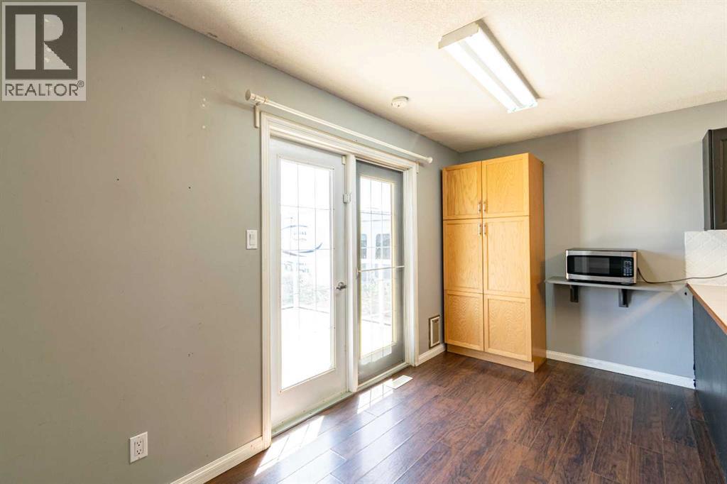 6207 39 Avenueclose, Stettler, Alberta  T4K 1G1 - Photo 11 - A2310884