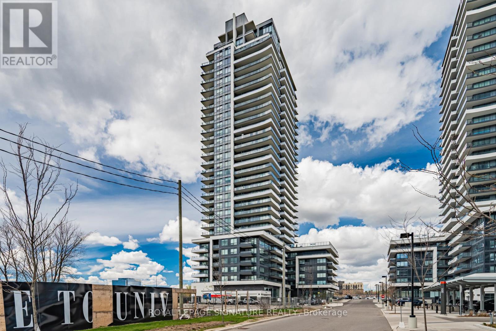 2006 - 1435 CELEBRATION DRIVE, Pickering, Ontario