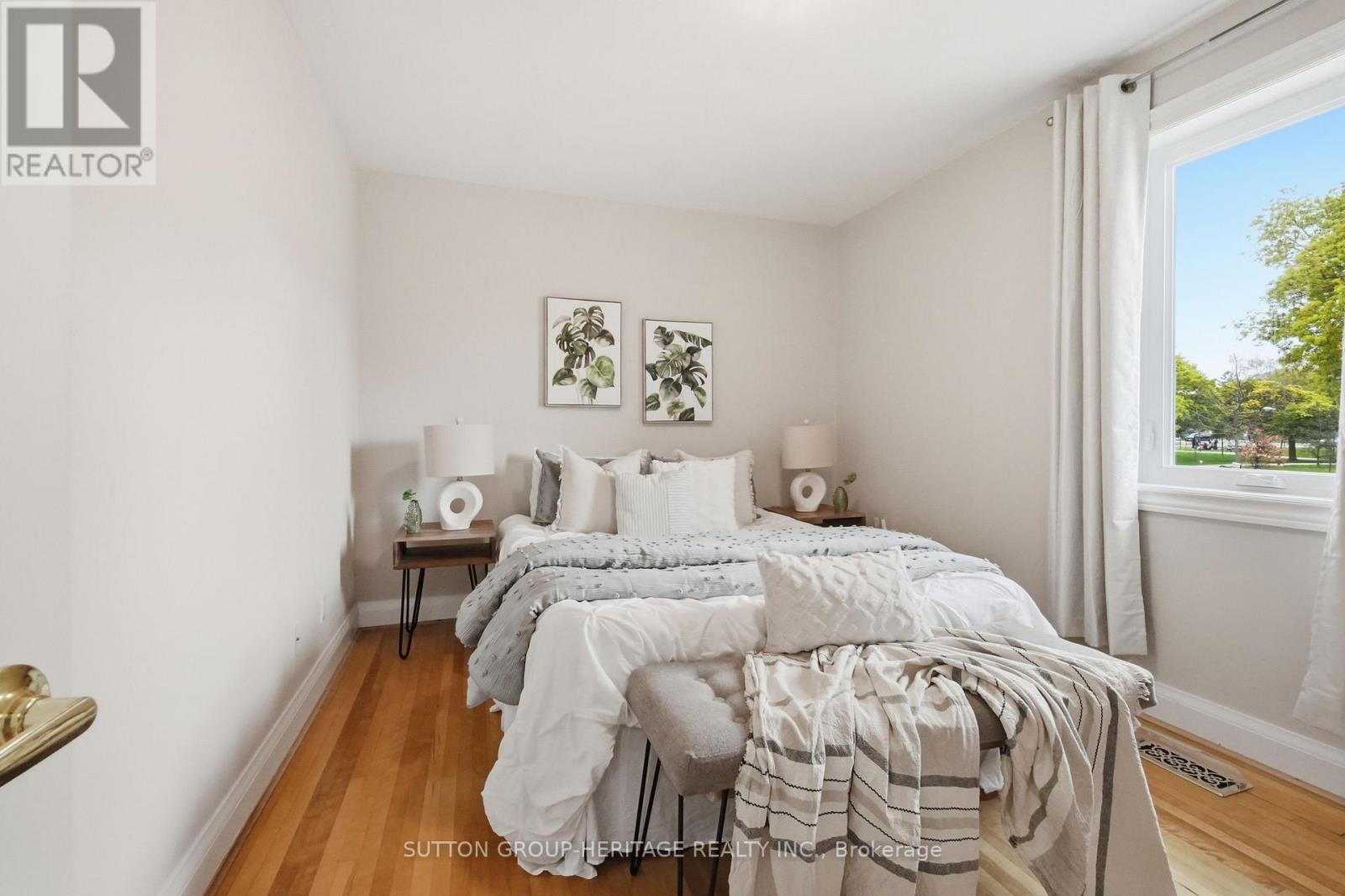 92 Durant Avenue, Toronto, Ontario  M4J 4W2 - Photo 24 - E13122970