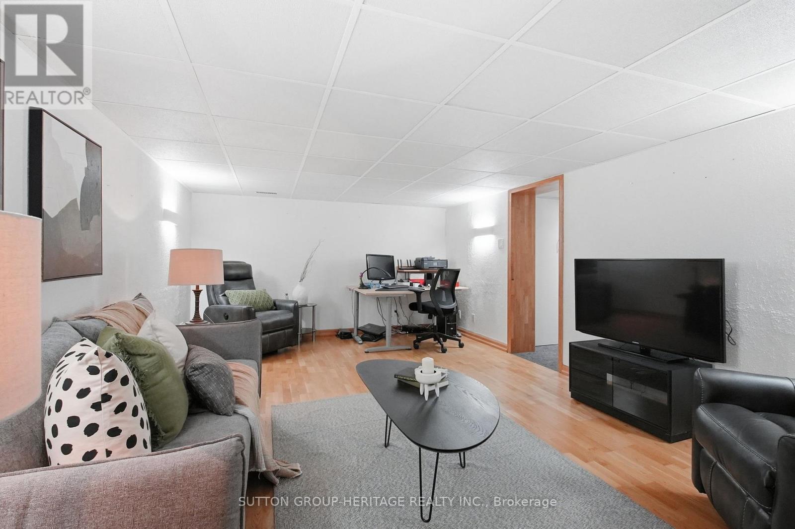 92 Durant Avenue, Toronto, Ontario  M4J 4W2 - Photo 31 - E13122970