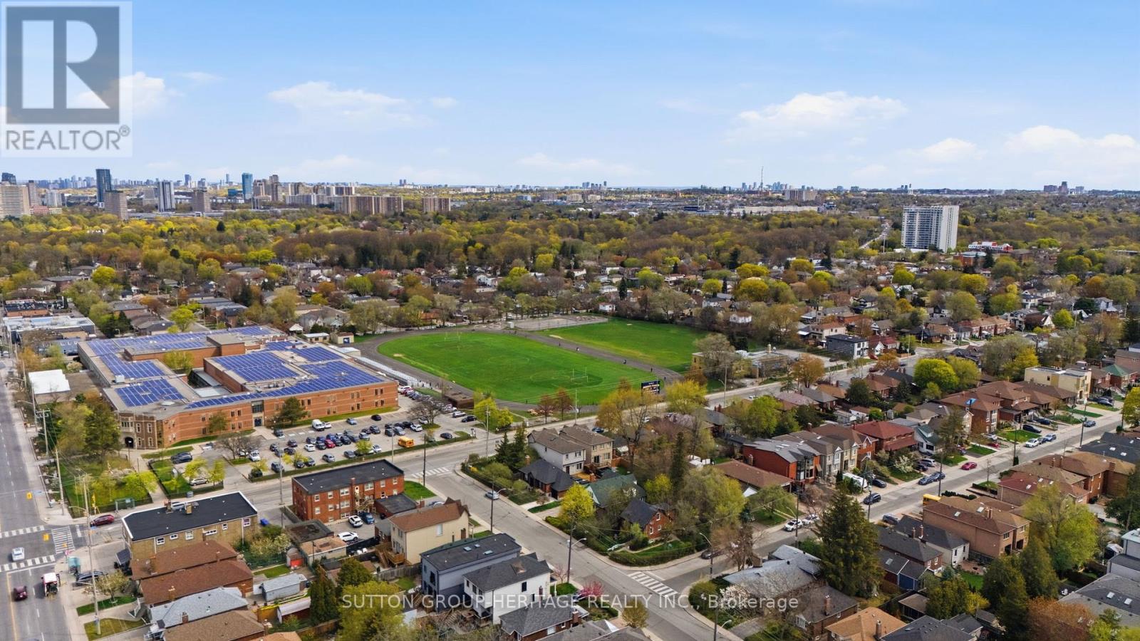 92 Durant Avenue, Toronto, Ontario  M4J 4W2 - Photo 40 - E13122970