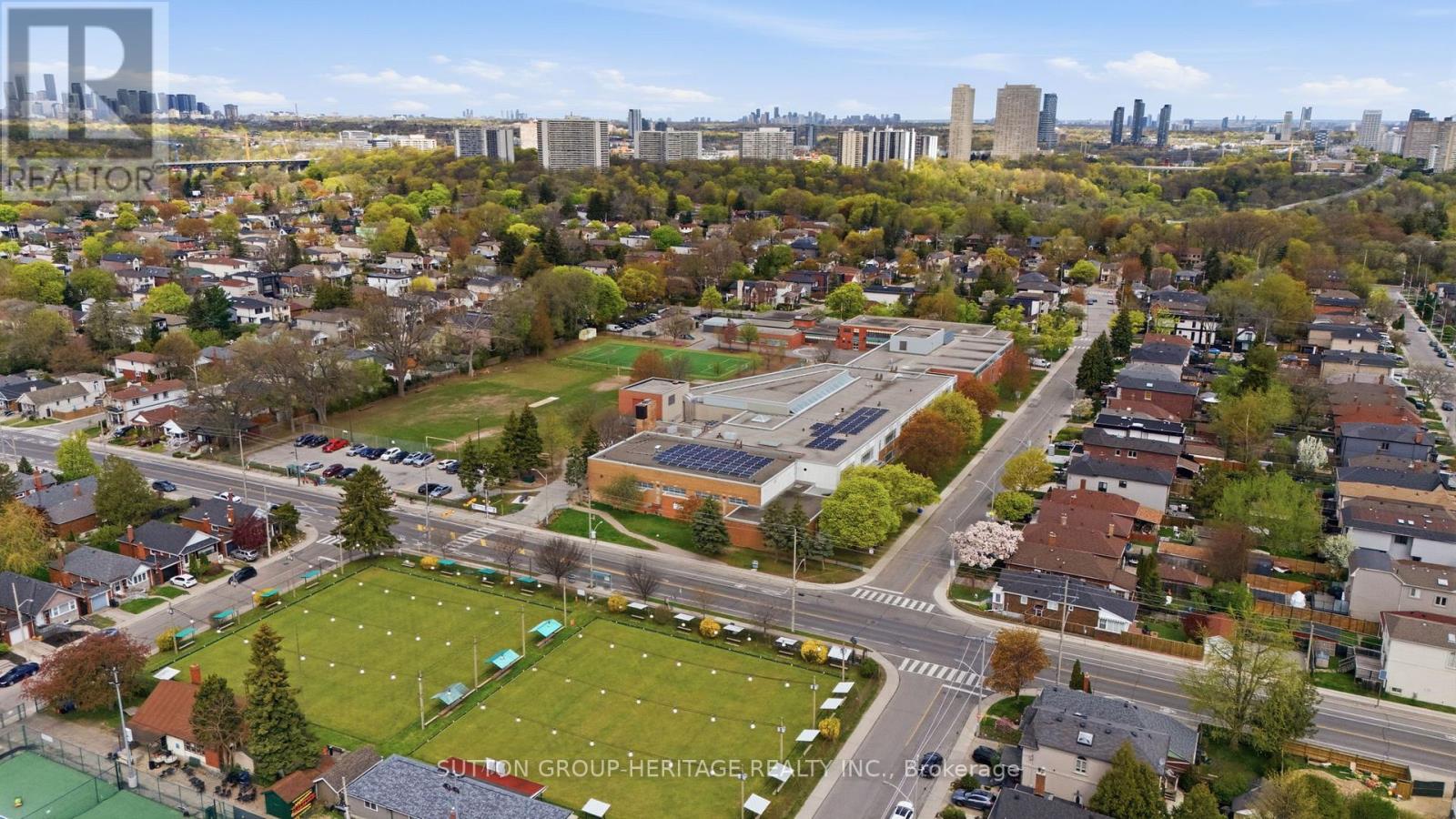 92 Durant Avenue, Toronto, Ontario  M4J 4W2 - Photo 41 - E13122970