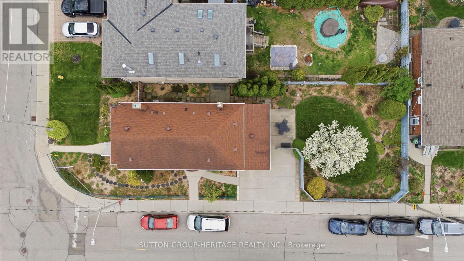 92 Durant Avenue, Toronto, Ontario  M4J 4W2 - Photo 6 - E13122970