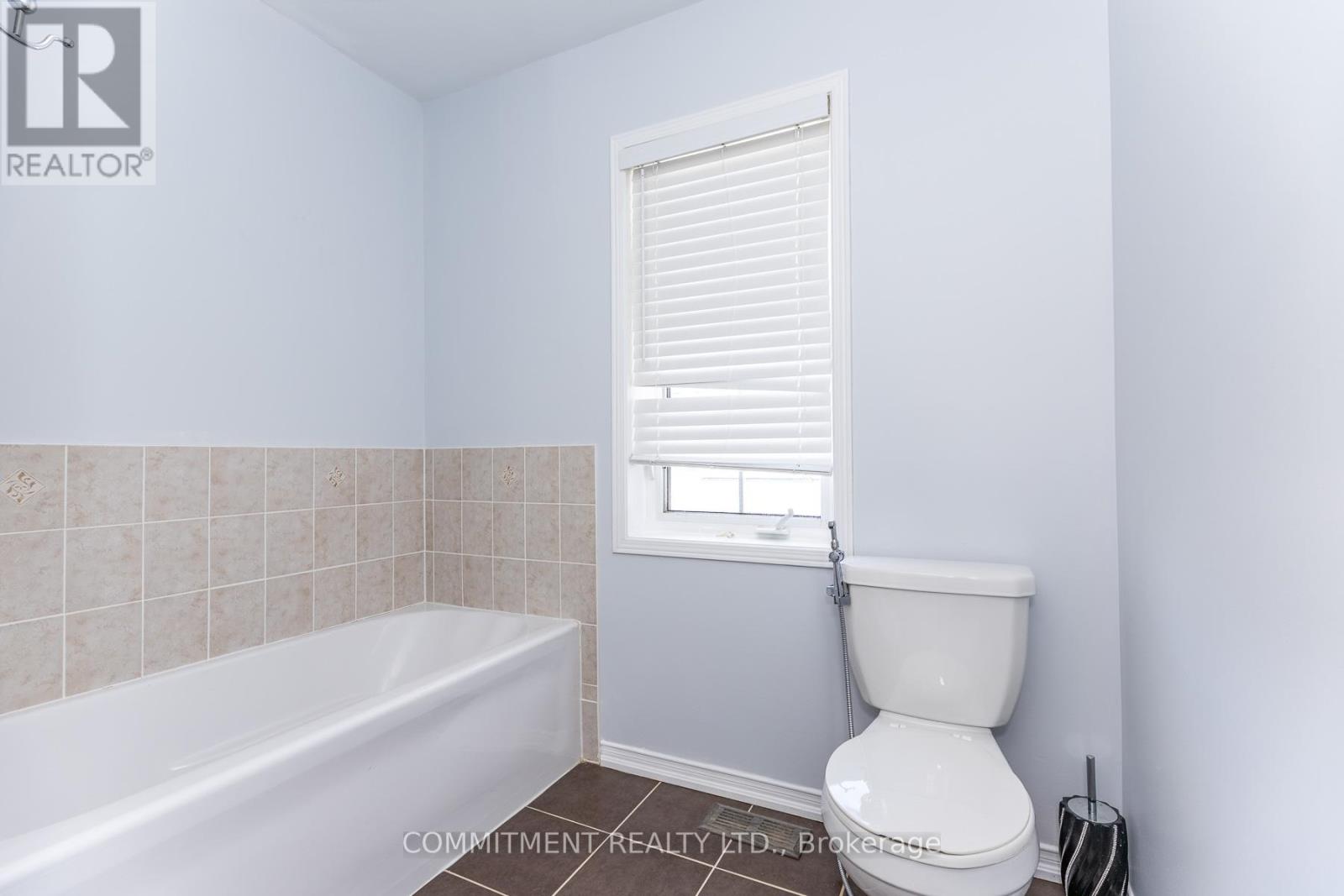 138 Barnham Street, Ajax, Ontario  L1Z 0K7 - Photo 32 - E13123100