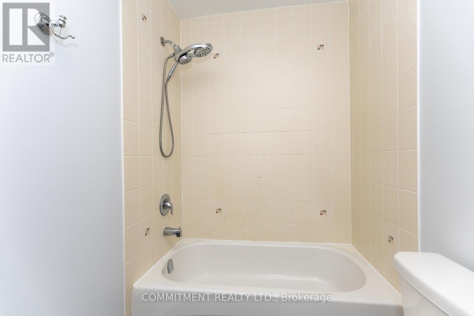 138 Barnham Street, Ajax, Ontario  L1Z 0K7 - Photo 35 - E13123100
