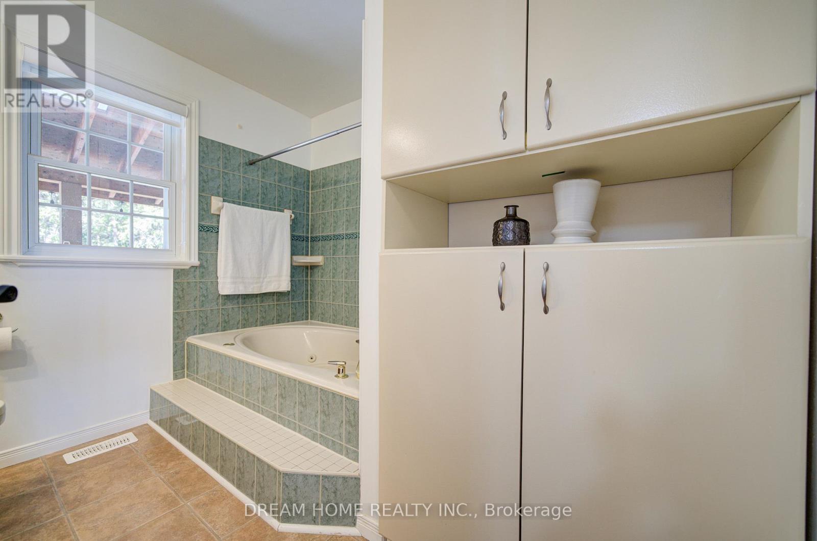 339 Carnegie Beach Road, Scugog, Ontario  L9L 1B6 - Photo 19 - E13123146