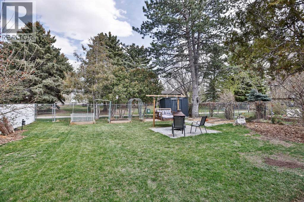 1309 Huron Place S, Lethbridge, Alberta  T1K 3L1 - Photo 3 - A2307687