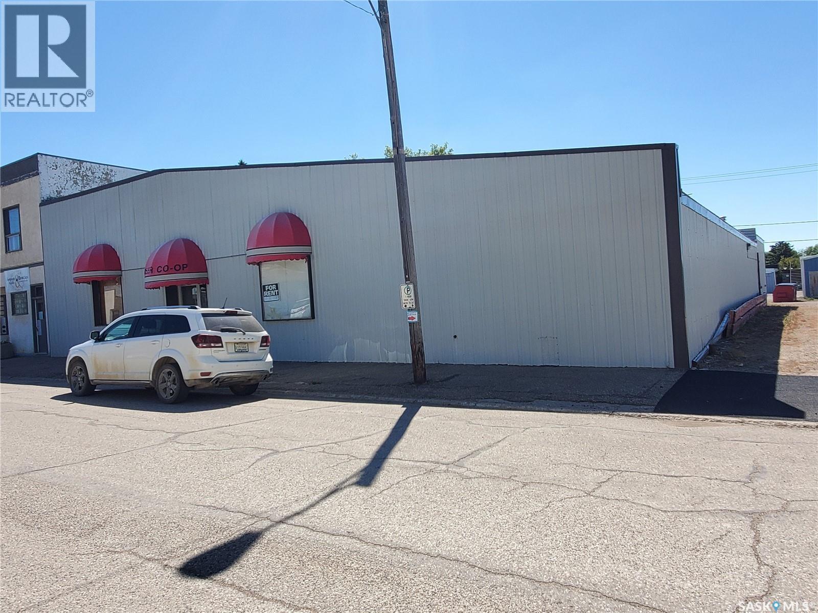 2366 Proton Avenue, Gull Lake, Saskatchewan  S0N 1A0 - Photo 1 - SK035859