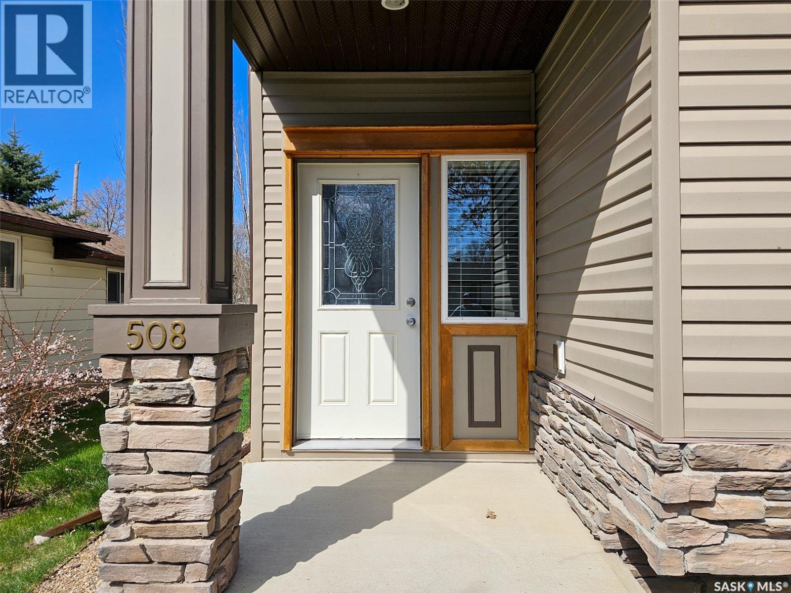 508 Thompson Street, Herbert, Saskatchewan  S0H 2A0 - Photo 2 - SK035782