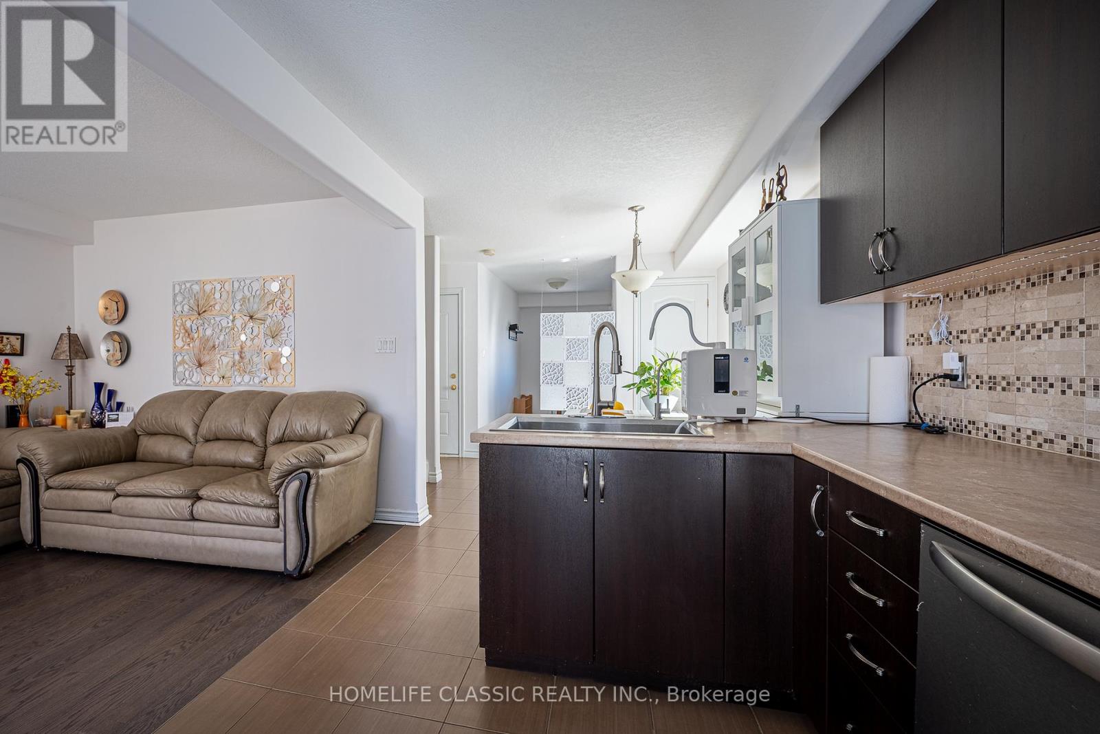 5 Irwin Crescent, New Tecumseth, Ontario  L9R 0G6 - Photo 8 - N13122852
