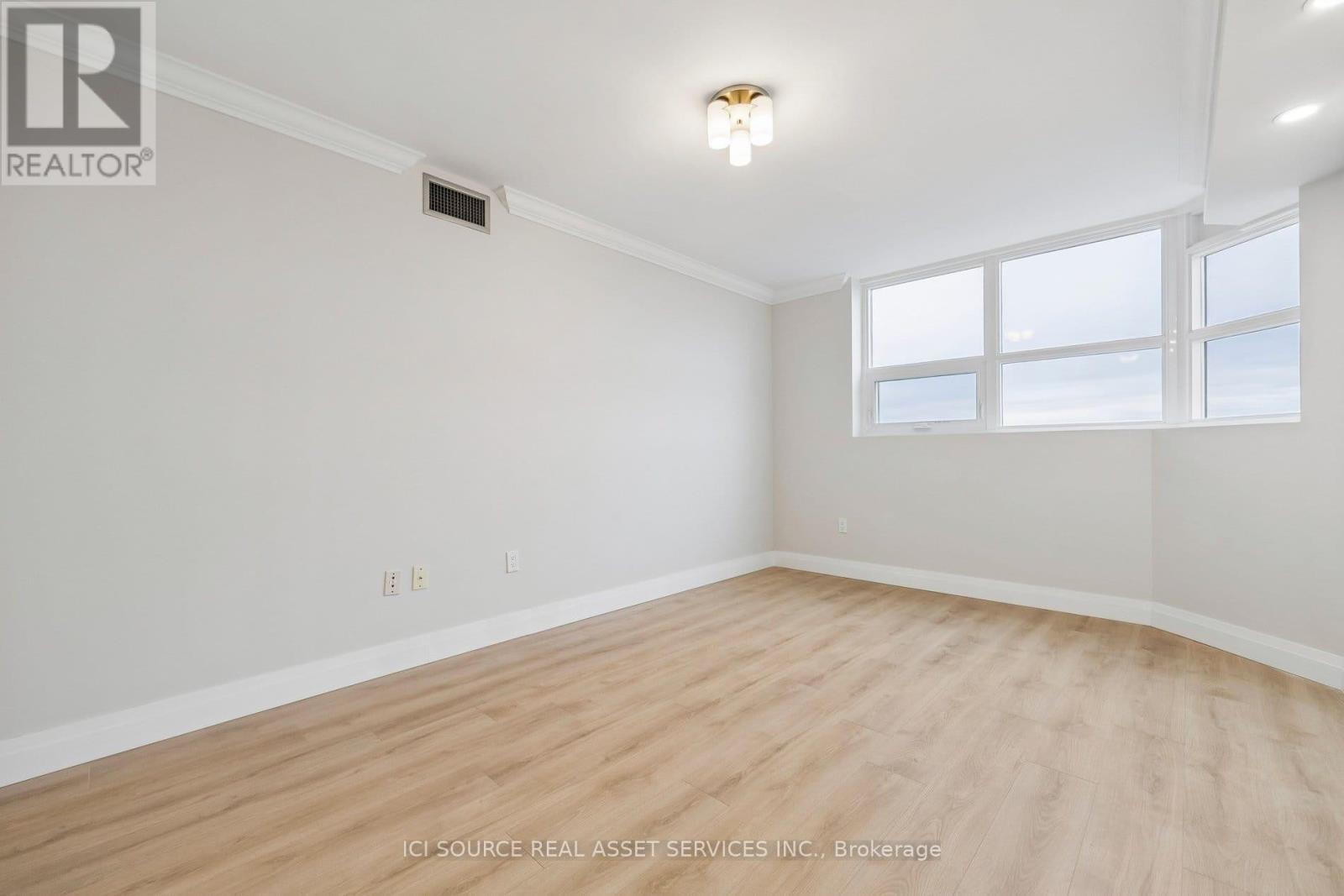 1003 - 7601 Bathurst Street, Vaughan, Ontario L4J 4H5 - Photo 28 - N13123022