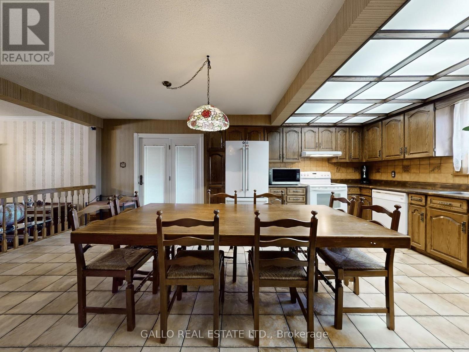 106 Duncan Road, Richmond Hill, Ontario  L4C 6J7 - Photo 18 - N13123070