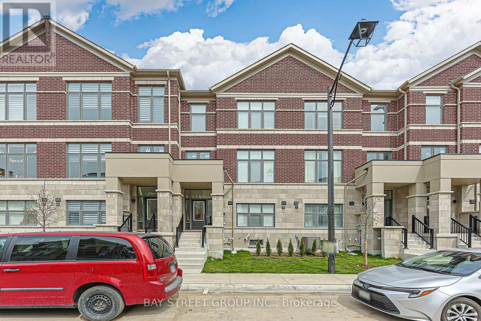 44 Seine Lane, Richmond Hill, Ontario  L4S 0P9 - Photo 2 - N13123096
