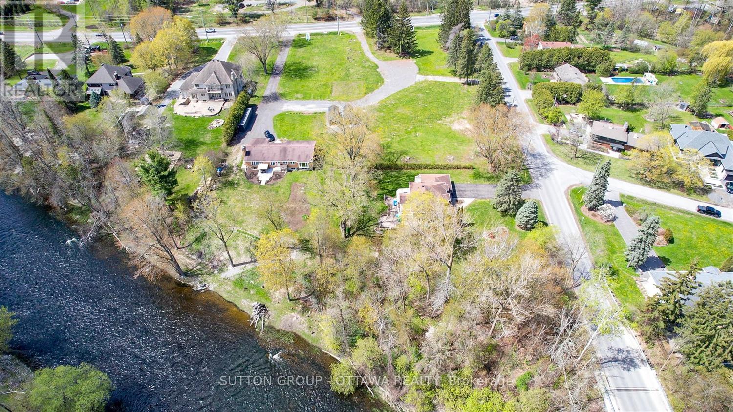 4003 Rideau Valley Drive, Ottawa, Ontario  K4M 0T8 - Photo 3 - X12865032