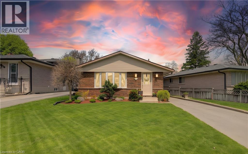10 BOSWORTH Crescent, kitchener, Ontario