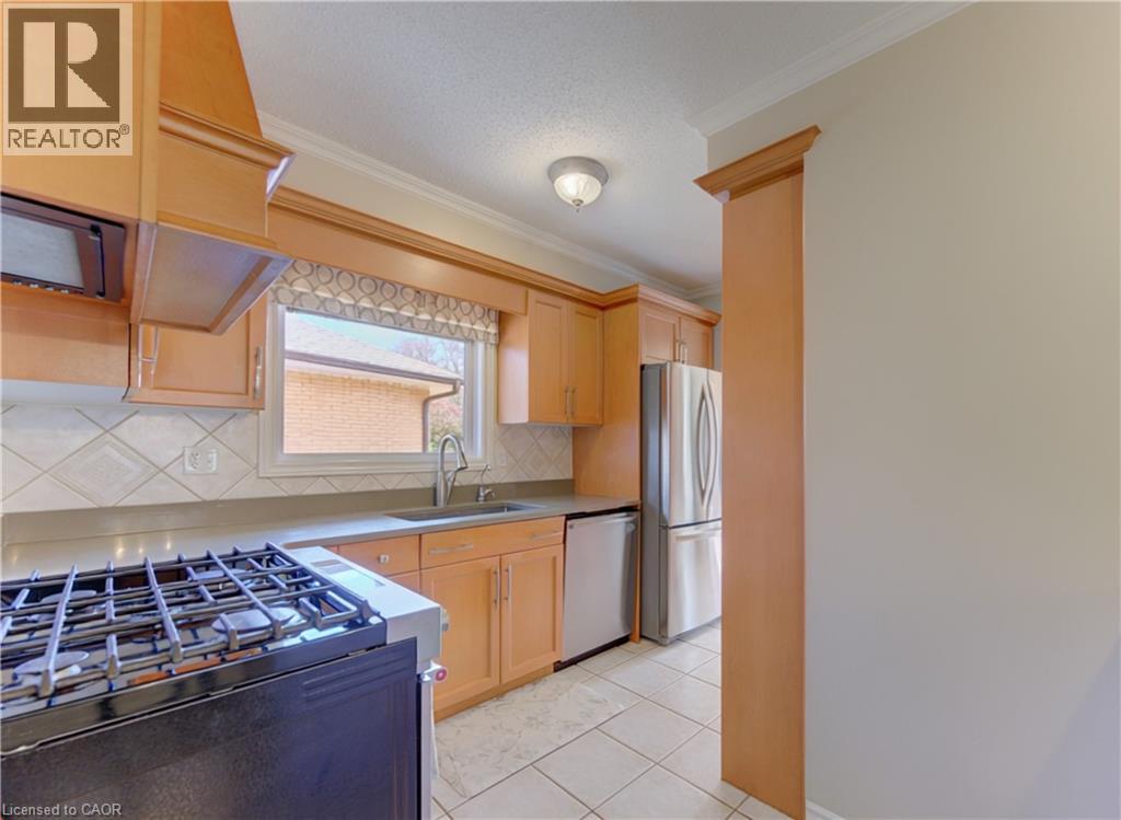 10 Bosworth Crescent, Kitchener, Ontario  N2E 1Z1 - Photo 14 - 40829989