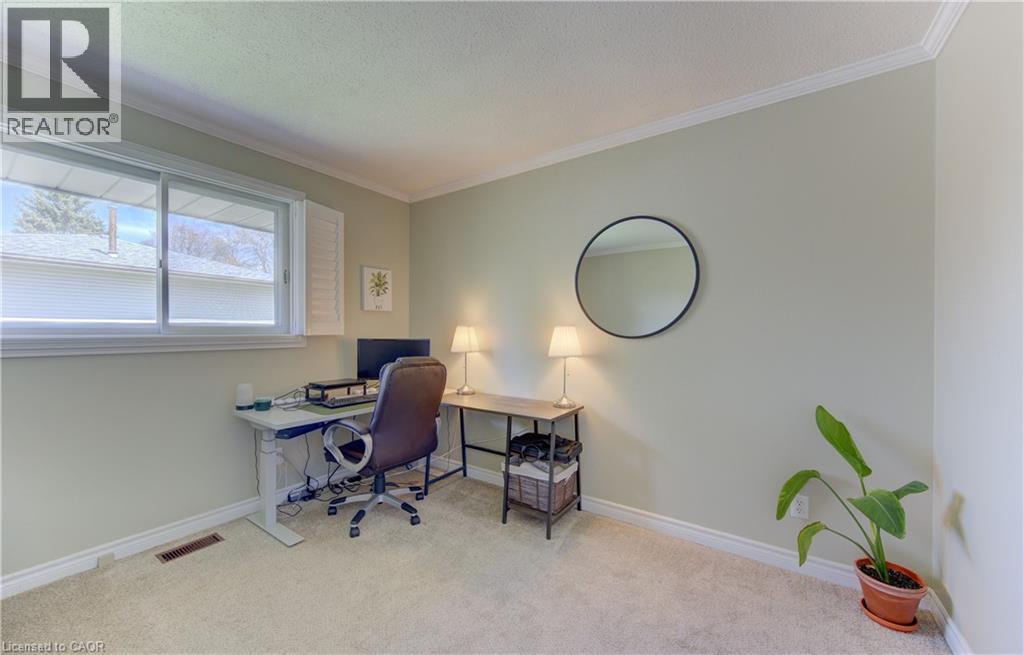 10 Bosworth Crescent, Kitchener, Ontario  N2E 1Z1 - Photo 30 - 40829989