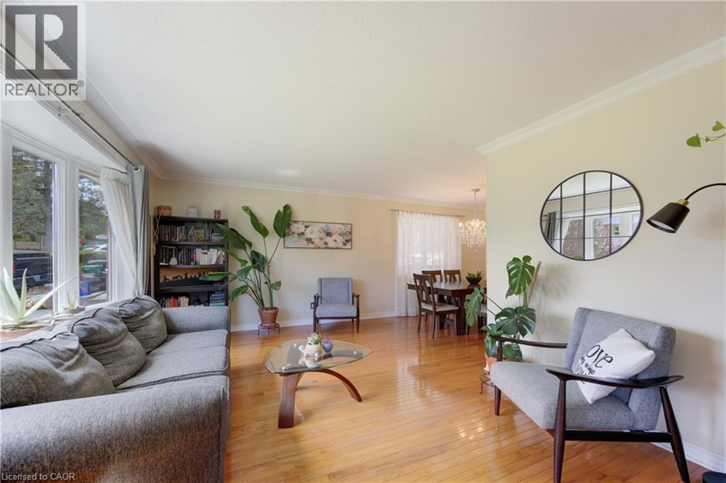 10 Bosworth Crescent, Kitchener, Ontario  N2E 1Z1 - Photo 6 - 40829989