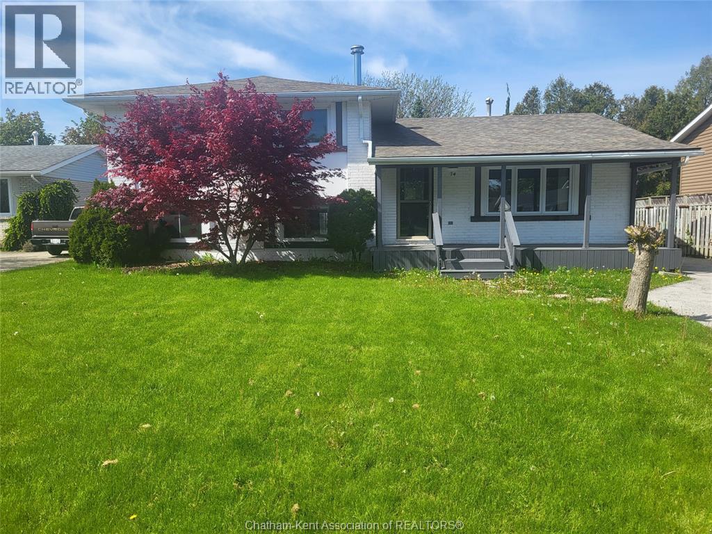 74 CHESTNUT DRIVE, Chatham, Ontario