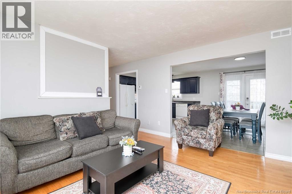 295 Glencairn Drive, Moncton, New Brunswick  E1G 3W1 - Photo 9 - NB139366