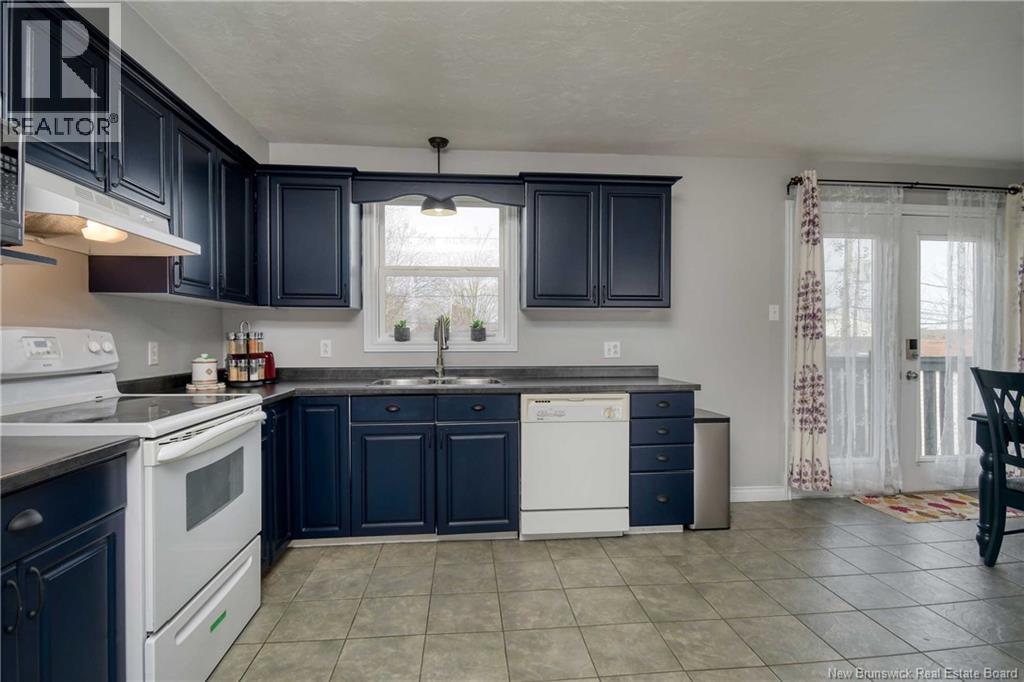 295 Glencairn Drive, Moncton, New Brunswick  E1G 3W1 - Photo 16 - NB139366