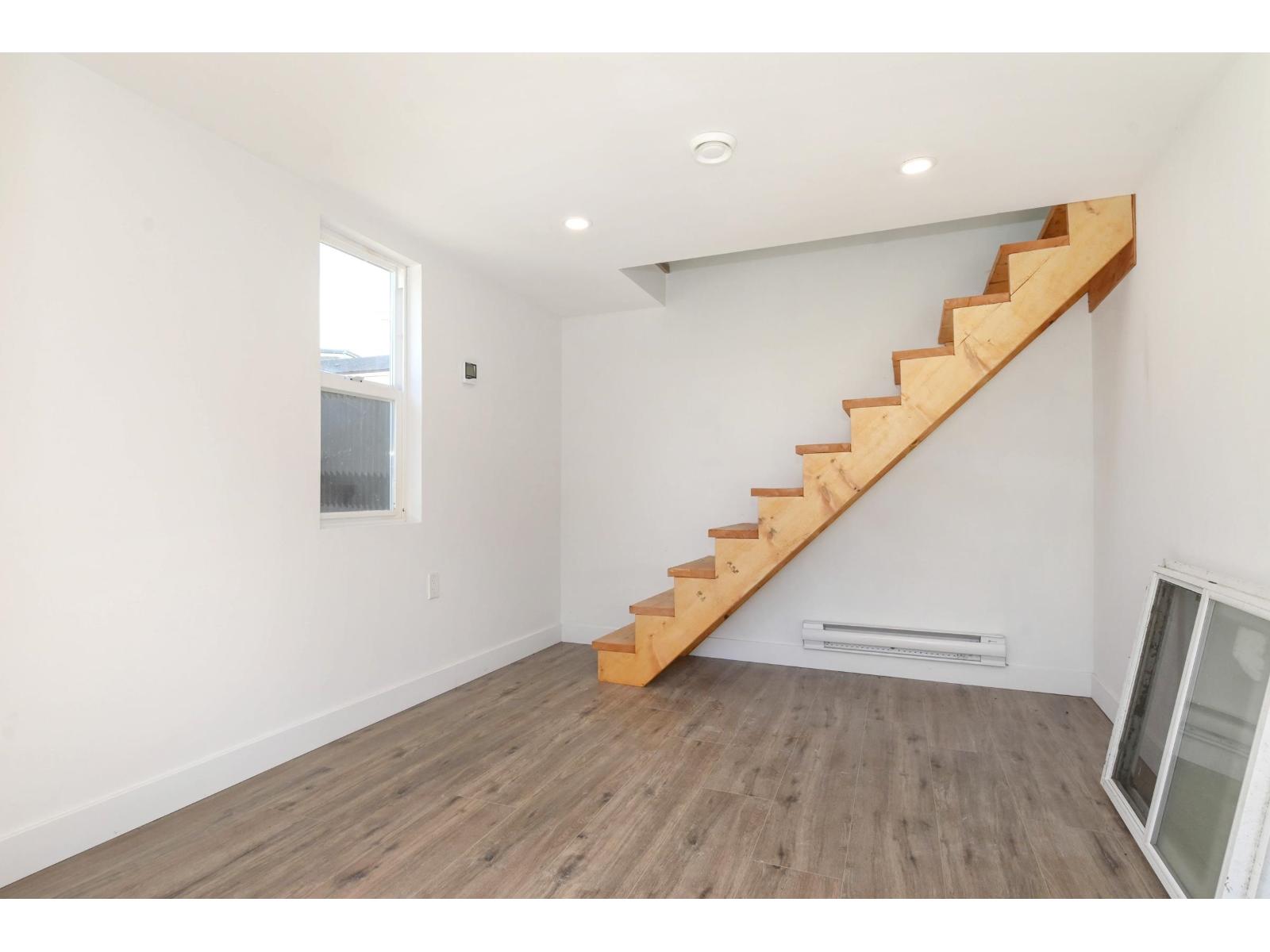 31921 Starling Avenue, Mission, British Columbia  V2V 4T8 - Photo 35 - R3102210