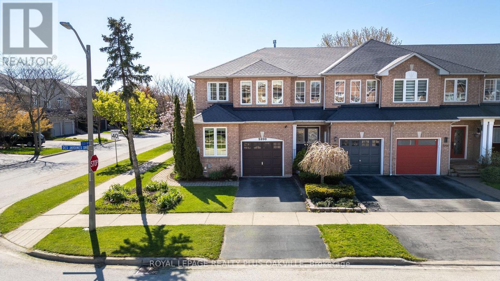 5200 Des Jardines Drive, Burlington, Ontario  L7L 6R1 - Photo 6 - W13122916