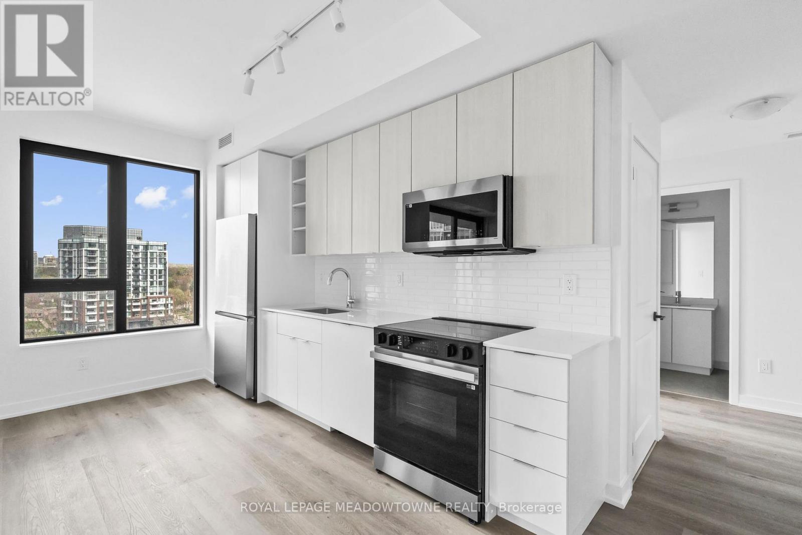 902 - 2075 Lakeshore Road, Burlington, Ontario  L9T 8P9 - Photo 6 - W13122952