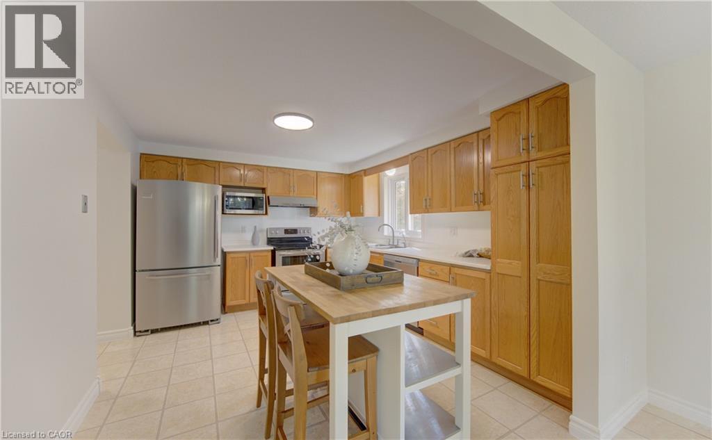 3 Marlis Crescent, Kitchener, Ontario  N2E 3K6 - Photo 15 - 40826710