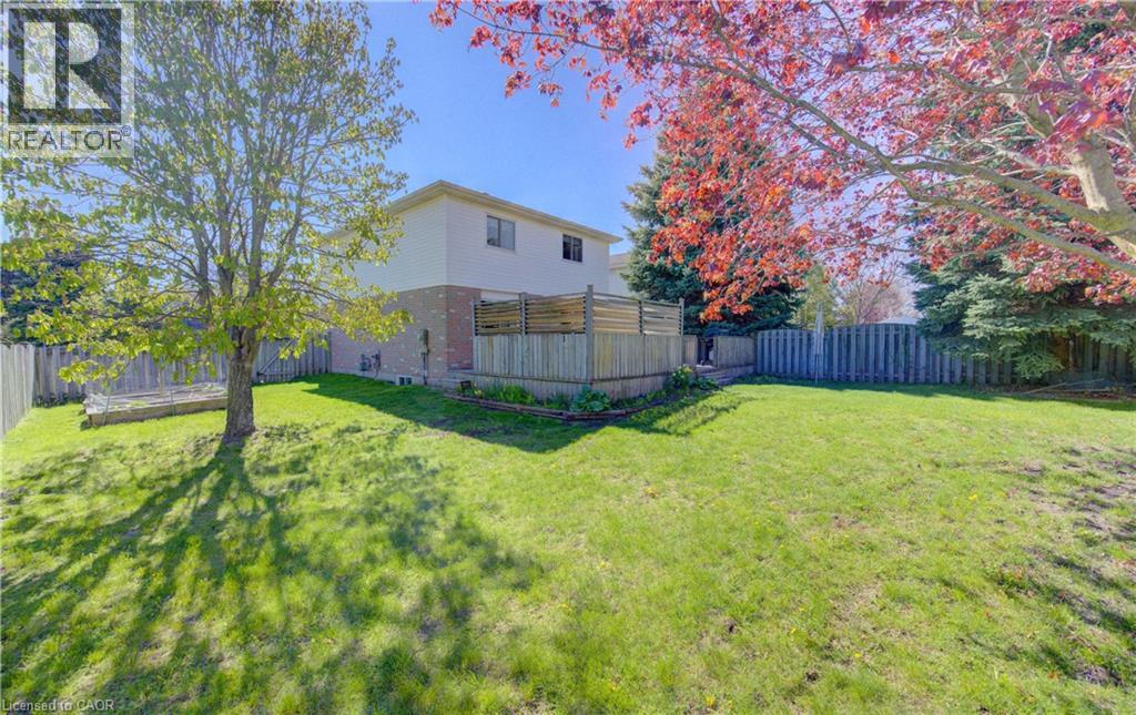 3 Marlis Crescent, Kitchener, Ontario  N2E 3K6 - Photo 36 - 40826710