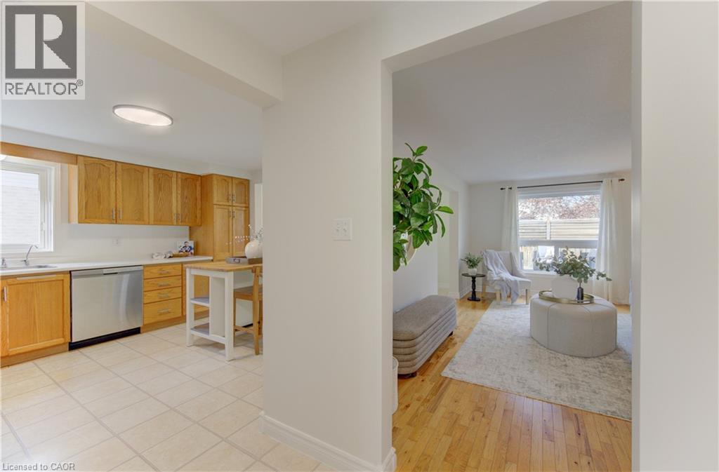 3 Marlis Crescent, Kitchener, Ontario  N2E 3K6 - Photo 9 - 40826710