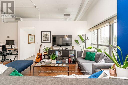 206 - 2 Fieldway Road, Toronto, Ontario  M8Z 0B9 - Photo 6 - W13122990