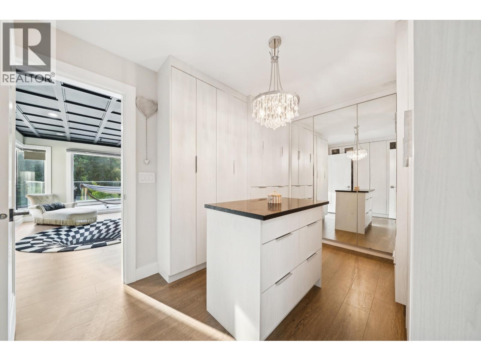 3980 Norwood Avenue, North Vancouver, British Columbia V7N 3R3 - Photo 21 - R3121953