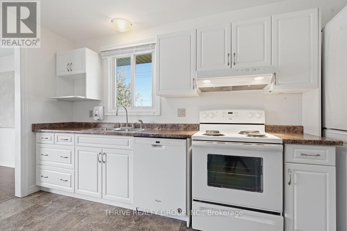 23 Vine Avenue, Strathroy-Caradoc, Ontario  N7G 3V1 - Photo 12 - X13123216