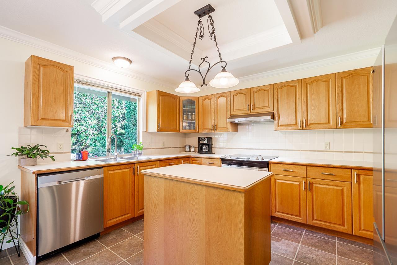 7888 Garfield Drive, Delta, British Columbia  V4C 7J4 - Photo 10 - R3122556