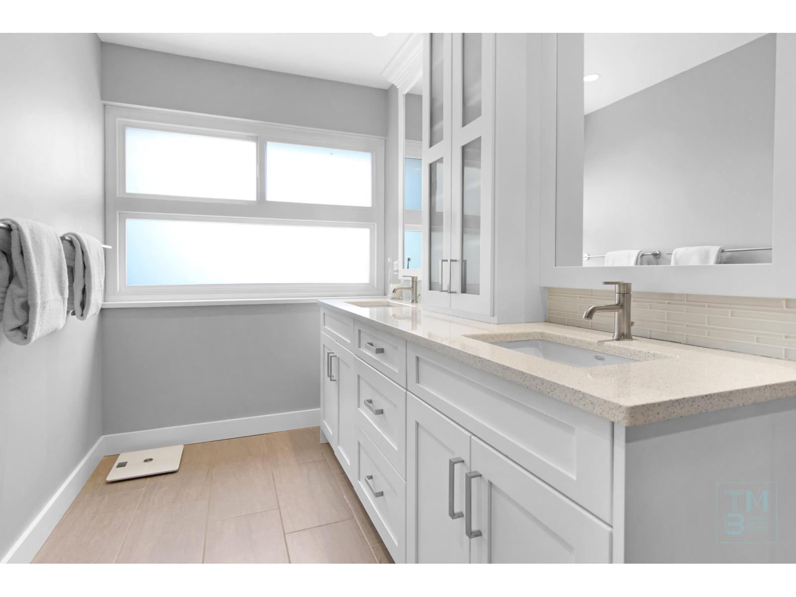 4215 200a Street, Langley, British Columbia  V3A 4S3 - Photo 24 - R3123082