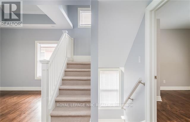 Upper - 6 Clark Street, St. Catharines, Ontario  L2R 5G2 - Photo 16 - X13122992