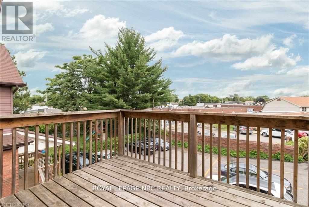 Upper - 6 Clark Street, St. Catharines, Ontario  L2R 5G2 - Photo 22 - X13122992