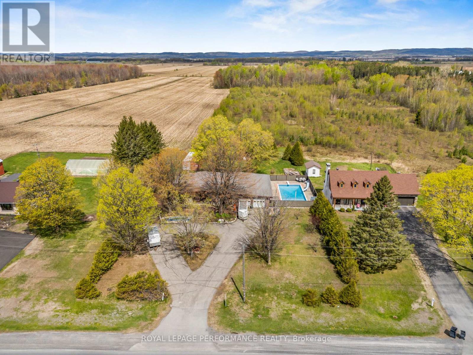 4866 County Road 17 Road, Alfred And Plantagenet, Ontario  K0B 1A0 - Photo 30 - X12643394